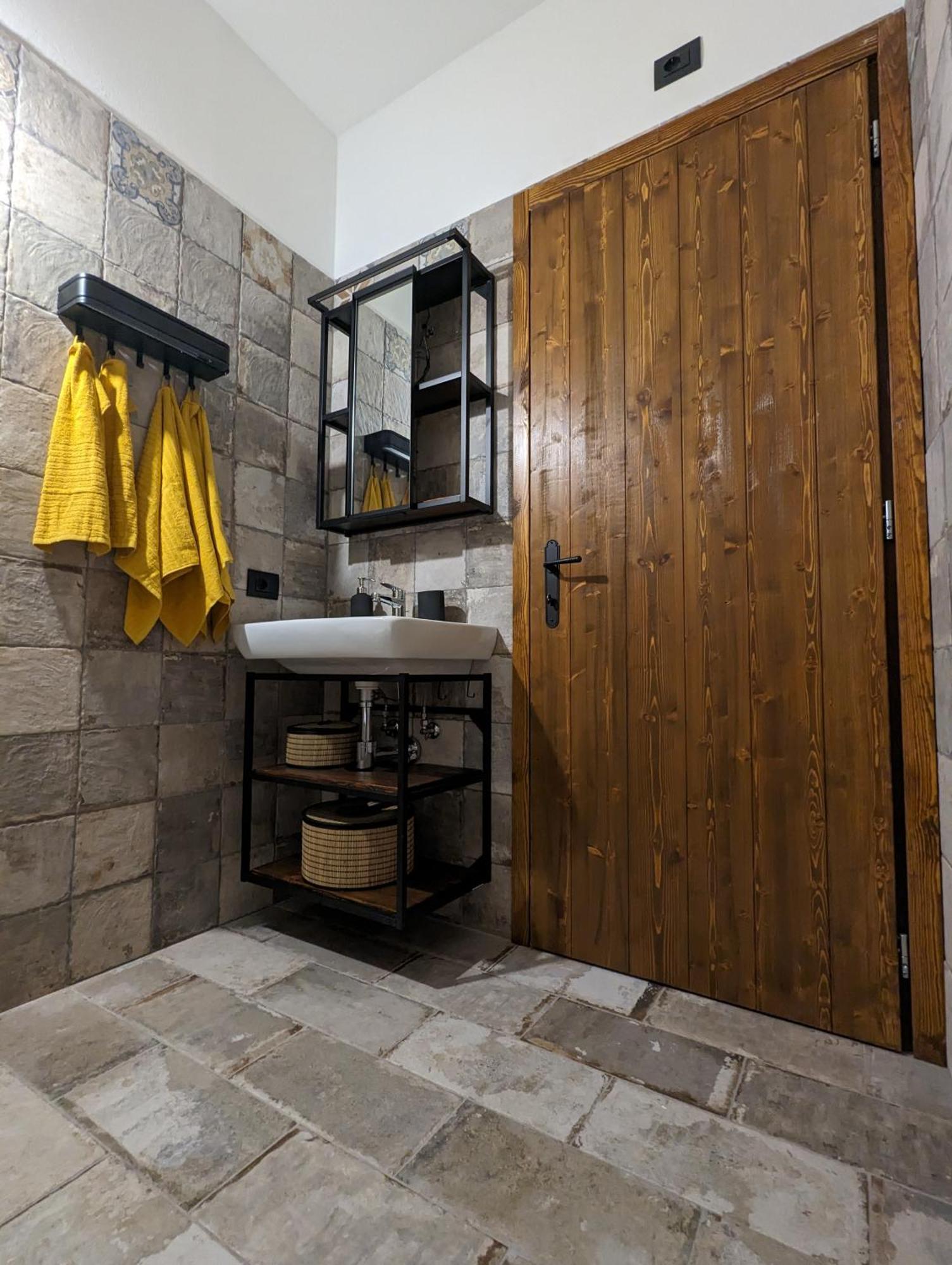 Antica Osteria Apartments Dongo Oda fotoğraf